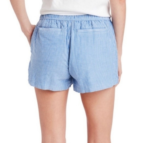 Vineyard Vines - Picture 3 of 13